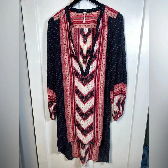 Free People - Printed Voile Peacemaker boho dress long sleeves - high low - sm - Picture 6 of 11